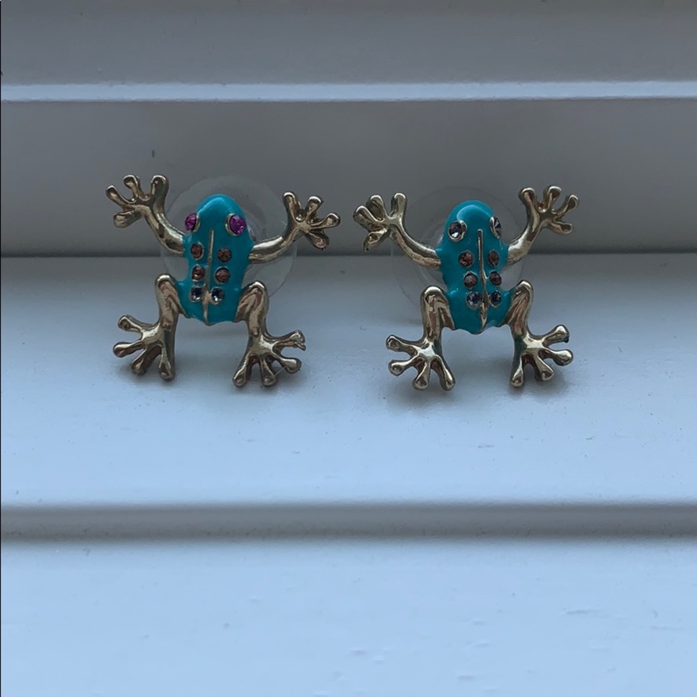 Betsey Johnson Stud Frog Earrings 🐸